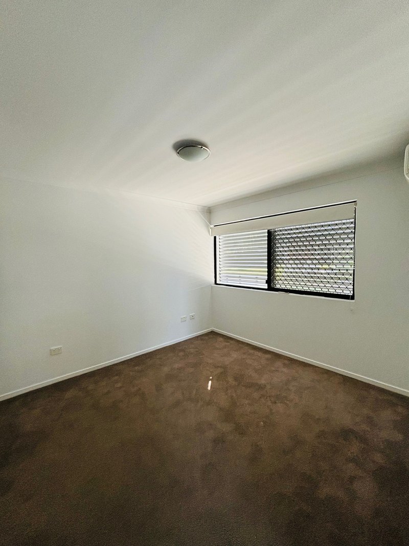 Photo - 9/8 Catherine Street, Woolloongabba QLD 4102 - Image 11