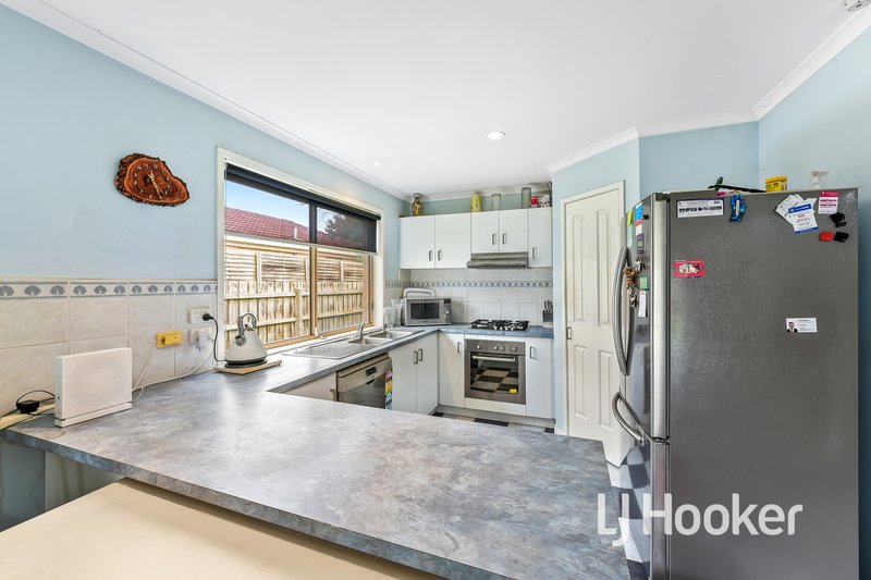 Photo - 98 Central Road, Hampton Park VIC 3976 - Image 3