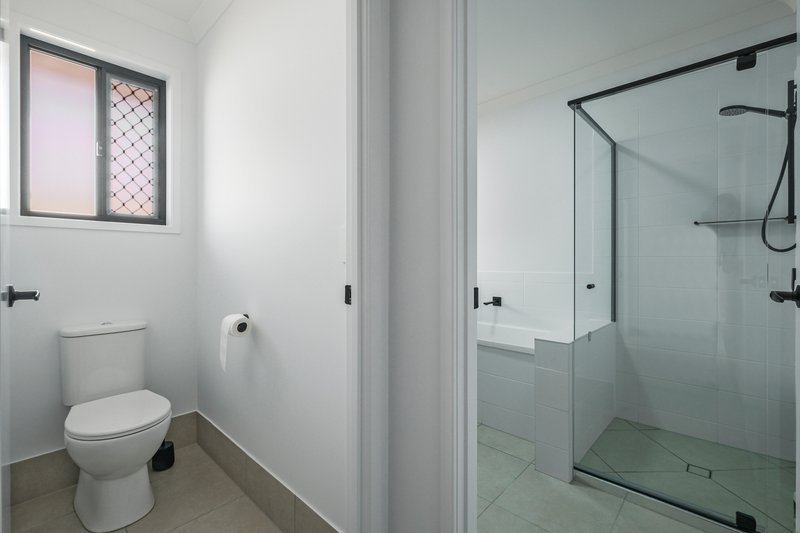 Photo - 98 Chervil Drive, Greenbank QLD 4124 - Image 16
