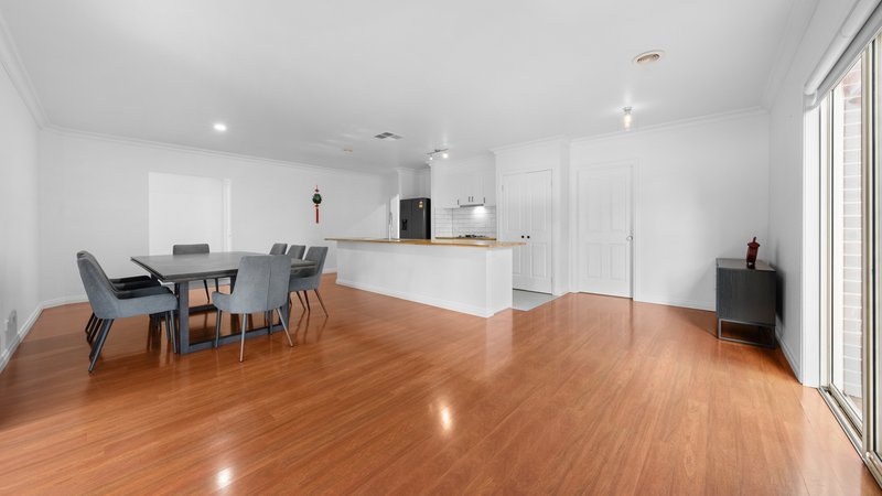 Photo - 98 Cottage Crescent, Kilmore VIC 3764 - Image 7