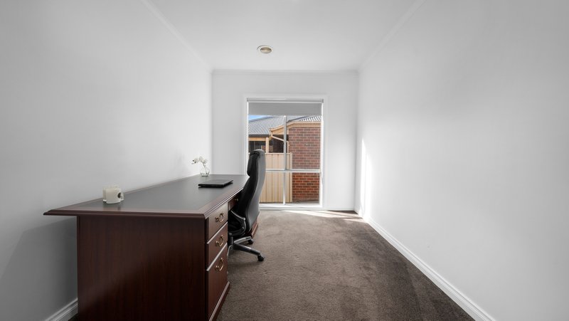 Photo - 98 Cottage Crescent, Kilmore VIC 3764 - Image 11