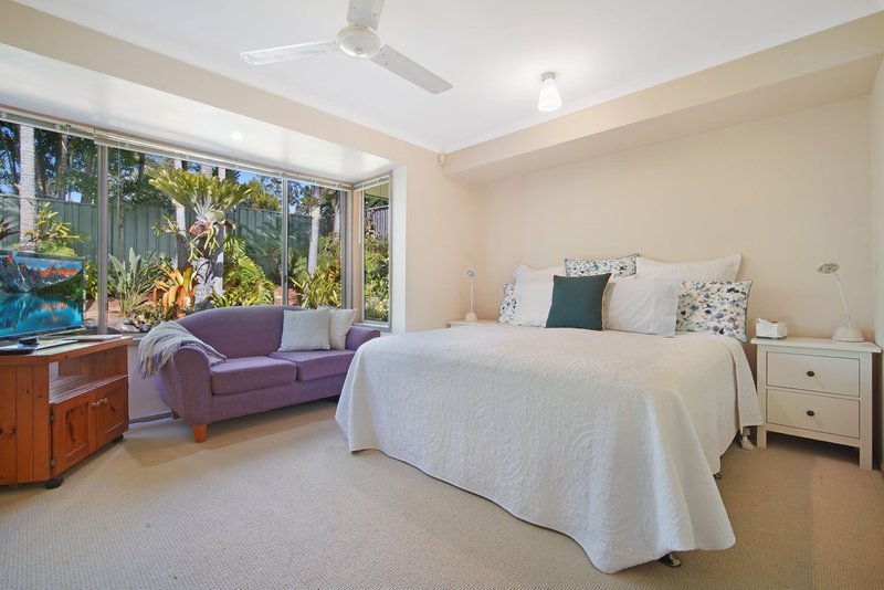 Photo - 98 Cottesloe Drive, Robina QLD 4226 - Image 9