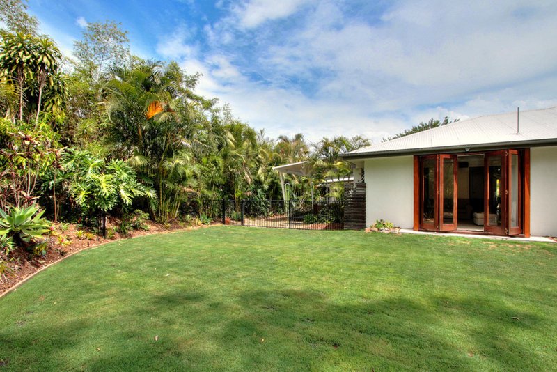 Photo - 98 Dennis Road, Springwood QLD 4127 - Image 11