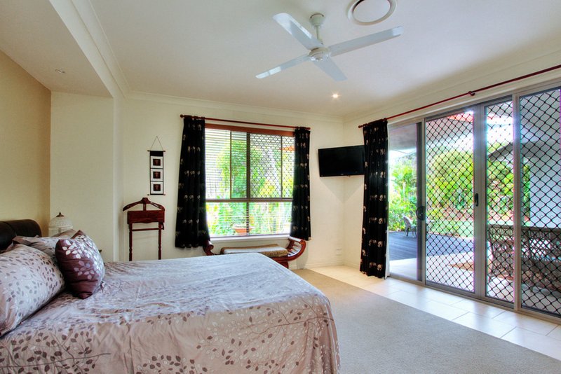 Photo - 98 Dennis Road, Springwood QLD 4127 - Image 17