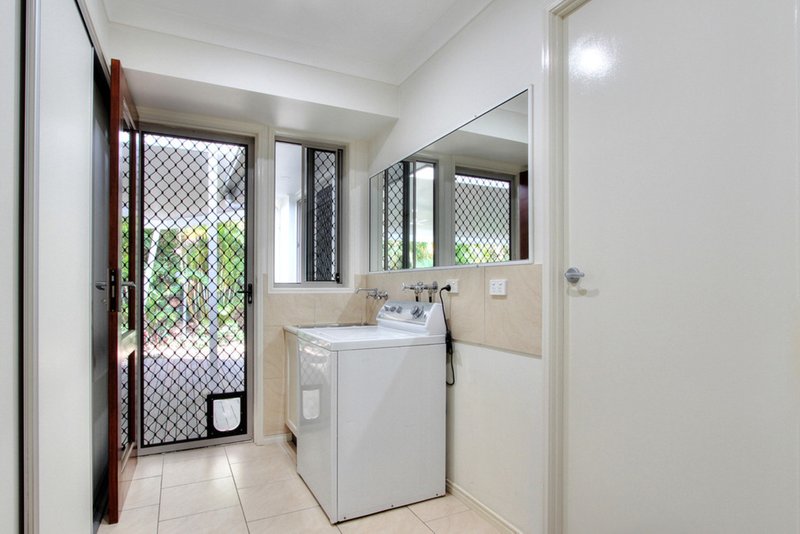 Photo - 98 Dennis Road, Springwood QLD 4127 - Image 20