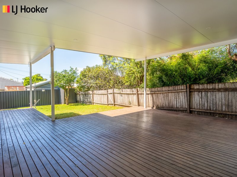 Photo - 98 Douglas Street, Nowra NSW 2541 - Image 12