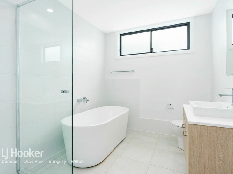 Photo - 98 Dransfield Drive, Oran Park NSW 2570 - Image 5