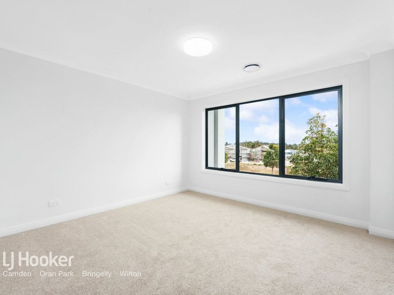 Photo - 98 Dransfield Drive, Oran Park NSW 2570 - Image 7