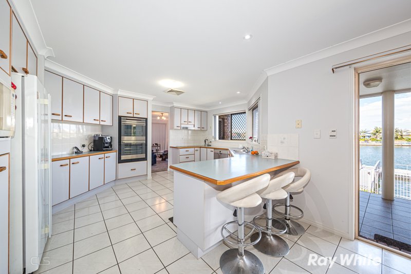 Photo - 98 Endeavour Drive, Banksia Beach QLD 4507 - Image 3