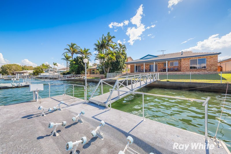 Photo - 98 Endeavour Drive, Banksia Beach QLD 4507 - Image 17