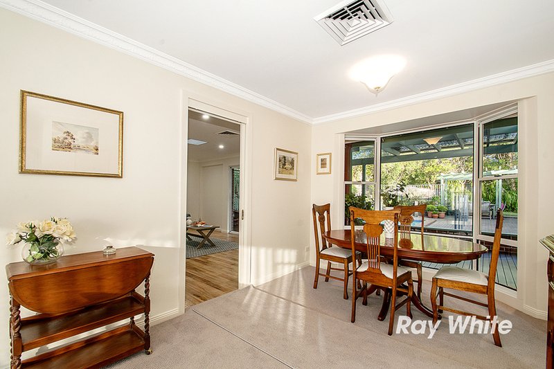 Photo - 98 Fishburn Crescent, Castle Hill NSW 2154 - Image 8