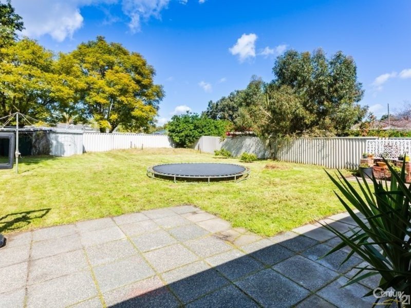 Photo - 98 Fremantle Road, Gosnells WA 6110 - Image 15