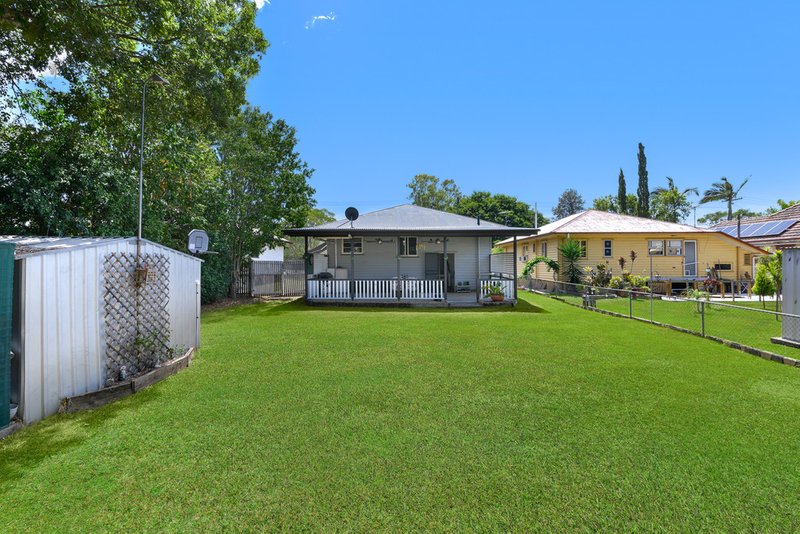 Photo - 98 Gillies Street, Zillmere QLD 4034 - Image 15