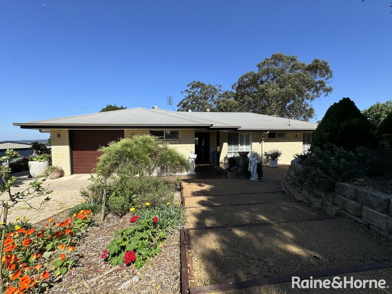 98 Hicken Way, Nanango QLD 4615