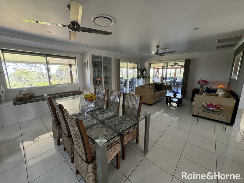 Photo - 98 Hicken Way, Nanango QLD 4615 - Image 2