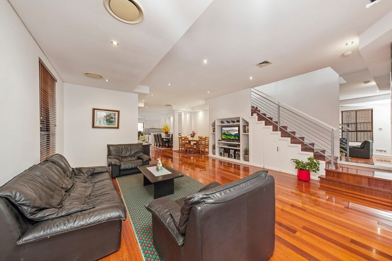 Photo - 98 High Street, Cabramatta West NSW 2166 - Image 2