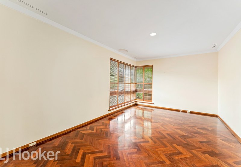 Photo - 98 Hordern Street, Victoria Park WA 6100 - Image 14