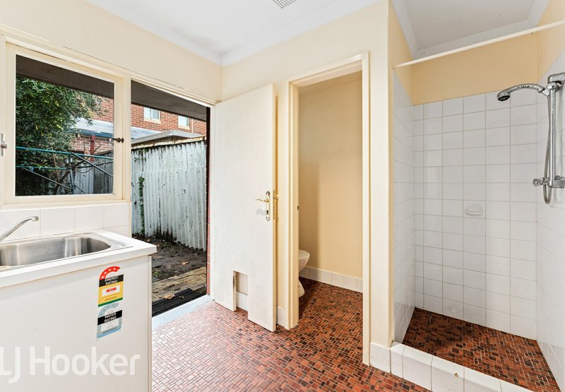 Photo - 98 Hordern Street, Victoria Park WA 6100 - Image 21