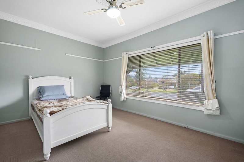 Photo - 98 Jersey Road, South Wentworthville NSW 2145 - Image 5