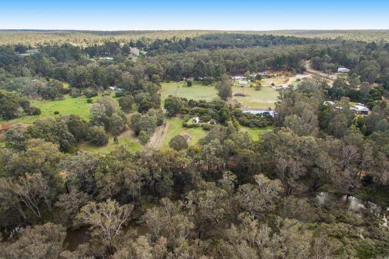 Photo - 98 Johnston Road, Nannup WA 6275 - Image 2