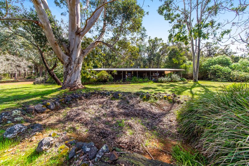 98 Johnston Road, Nannup WA 6275