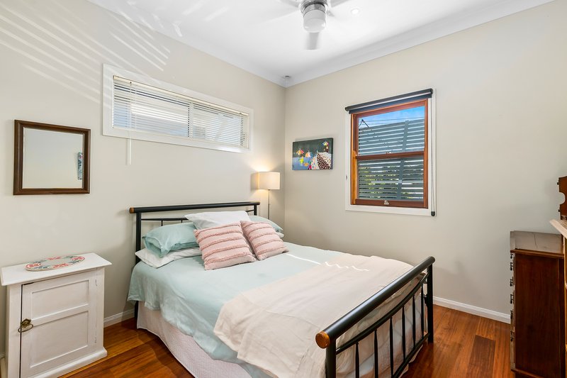 Photo - 98 Laurel Street, Enoggera QLD 4051 - Image 10