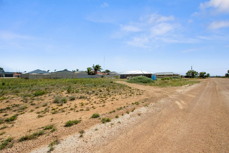 Photo - 98 (Lot 4) Moonta Road, Moonta Bay SA 5558 - Image 12