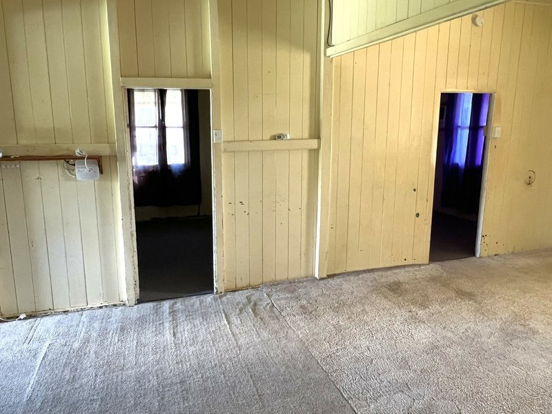 Photo - 98 Mackenzie Street, Wondai QLD 4606 - Image 8