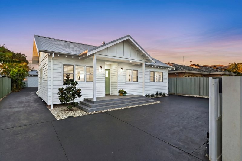 Photo - 98 Oaks Avenue, Shelly Beach NSW 2261 - Image 3