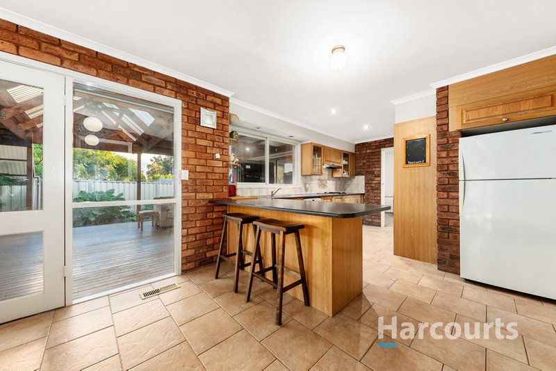 Photo - 98 O'Connor Road, Knoxfield VIC 3180 - Image 3