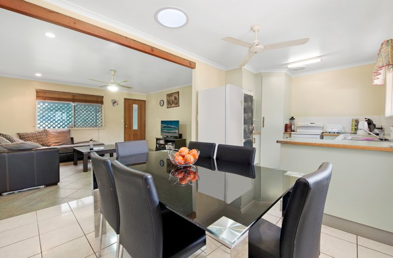 Photo - 98 Osborne Terrace, Deception Bay QLD 4508 - Image 2