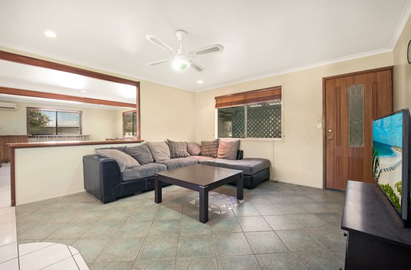 Photo - 98 Osborne Terrace, Deception Bay QLD 4508 - Image 3