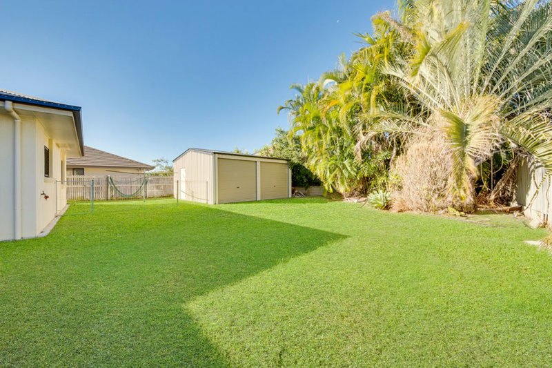 Photo - 98 Penda Ave , New Auckland QLD 4680 - Image 8