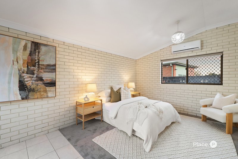 Photo - 98 Perth Street, Camp Hill QLD 4152 - Image 18