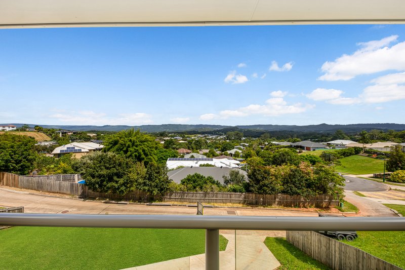 Photo - 98 Plantation Rise Drive, Woombye QLD 4559 - Image 6