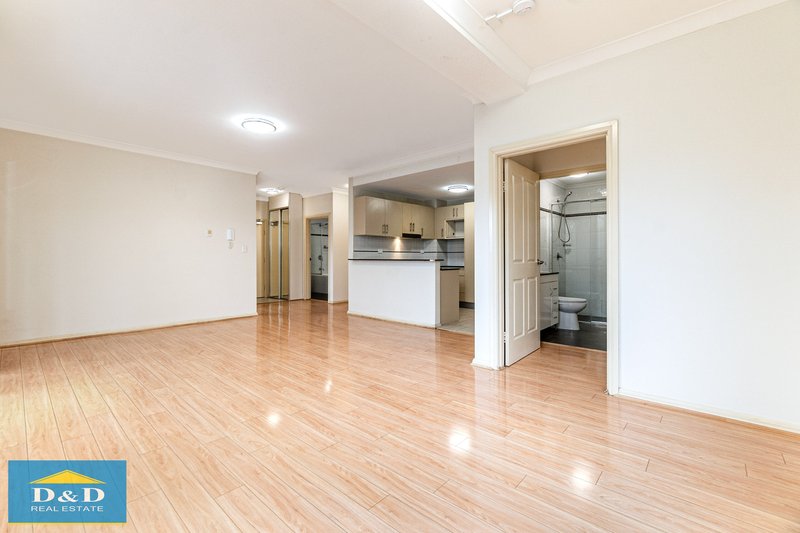 Photo - 9/8 Refractory Court, Holroyd NSW 2142 - Image 4
