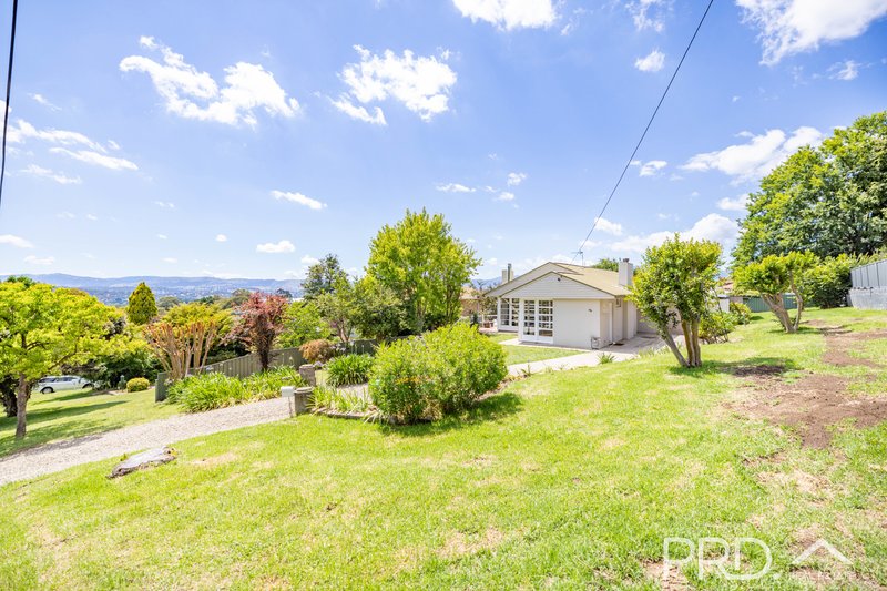 Photo - 98 Richmond St , Tumut NSW 2720 - Image 17