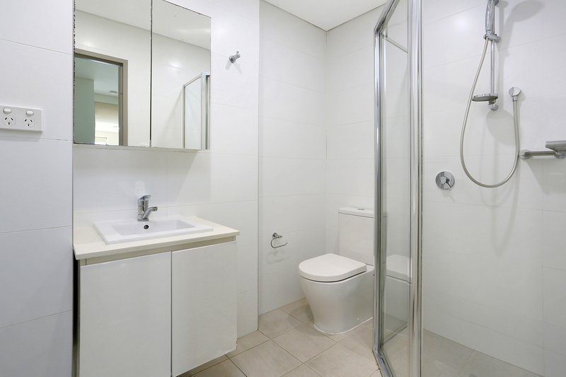 Photo - 9/8 Robilliard Street, Mays Hill NSW 2145 - Image 8