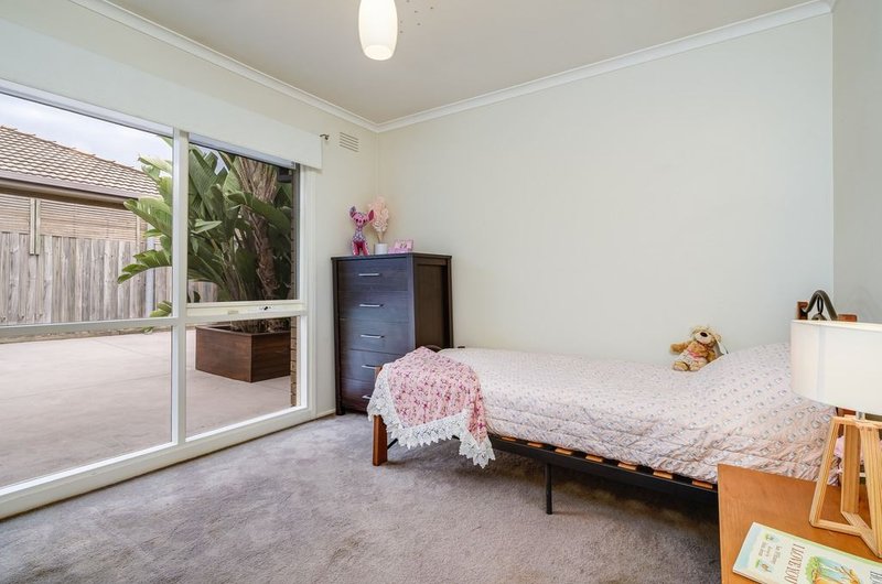 Photo - 98 Ruhamah Avenue, Bell Post Hill VIC 3215 - Image 8