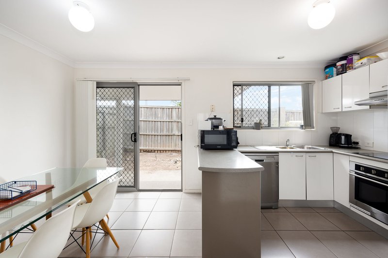 Photo - 9/8 Ruocco Street, Bracken Ridge QLD 4017 - Image 5