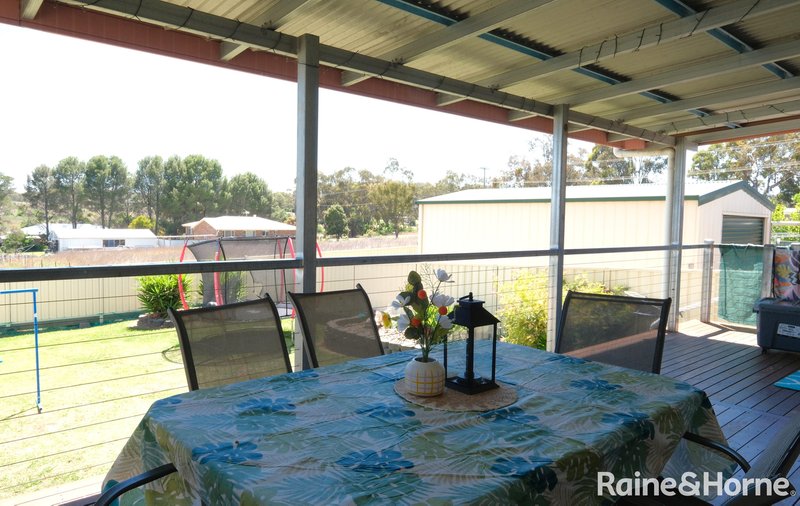 Photo - 98 Short Street, Inverell NSW 2360 - Image 11