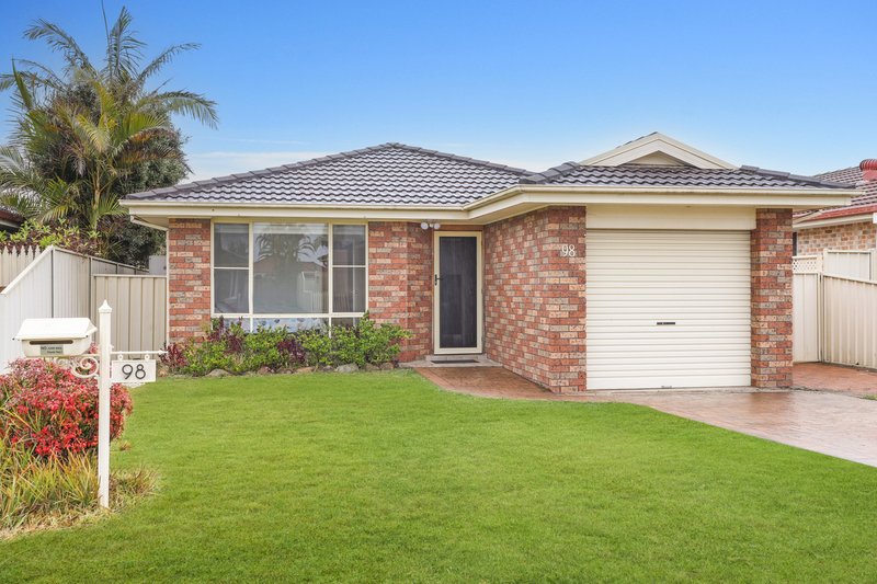 Photo - 98 Sunnybank Crescent, Horsley NSW 2530 - Image 2