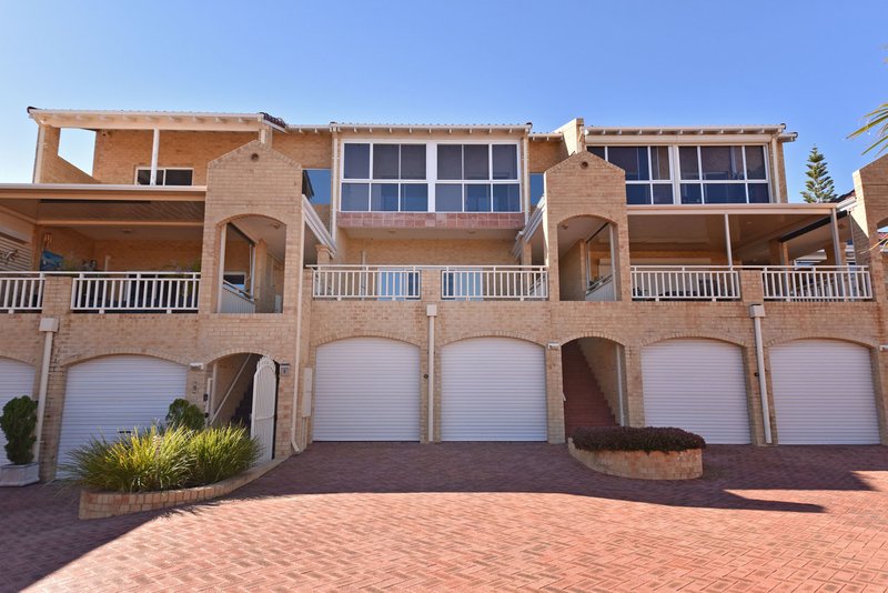 9/8 Toulon Circle, Mindarie WA 6030