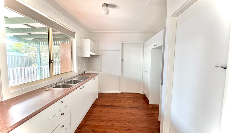 Photo - 98 Valda Street, Blacktown NSW 2148 - Image 4