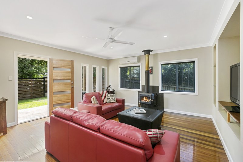 Photo - 98 Venner Road, Annerley QLD 4103 - Image 2