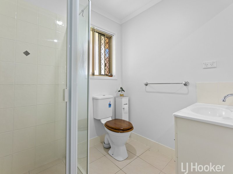 Photo - 98 Wattle Street, Point Vernon QLD 4655 - Image 9