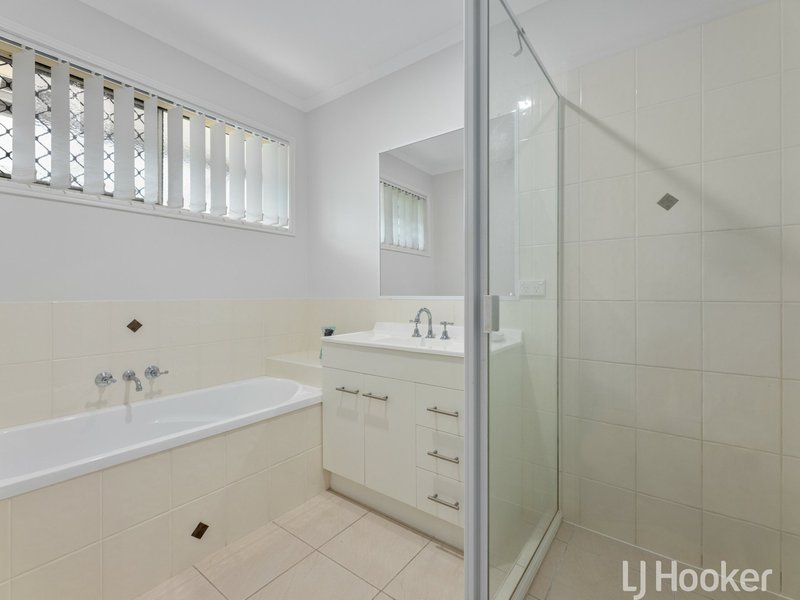 Photo - 98 Wattle Street, Point Vernon QLD 4655 - Image 13