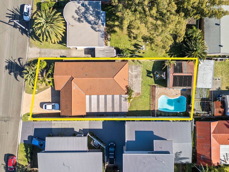 Photo - 98 Wentworth Street, Oak Flats NSW 2529 - Image 16