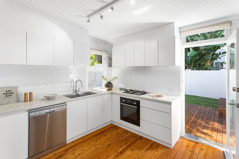 Photo - 98 Whistler Street, Manly NSW 2095 - Image 5