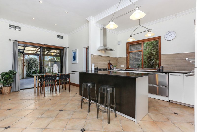 Photo - 98 Windsor Road, Dulwich Hill NSW 2203 - Image 3